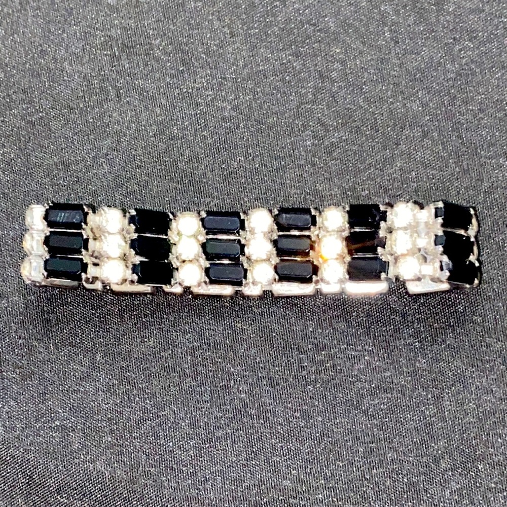 Weiss Rhinestone Bracelet - Picture 6 of 12